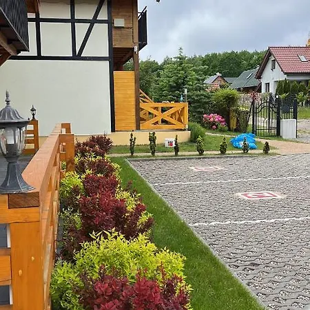 Sloneczne Deby * Debina (Ustka)