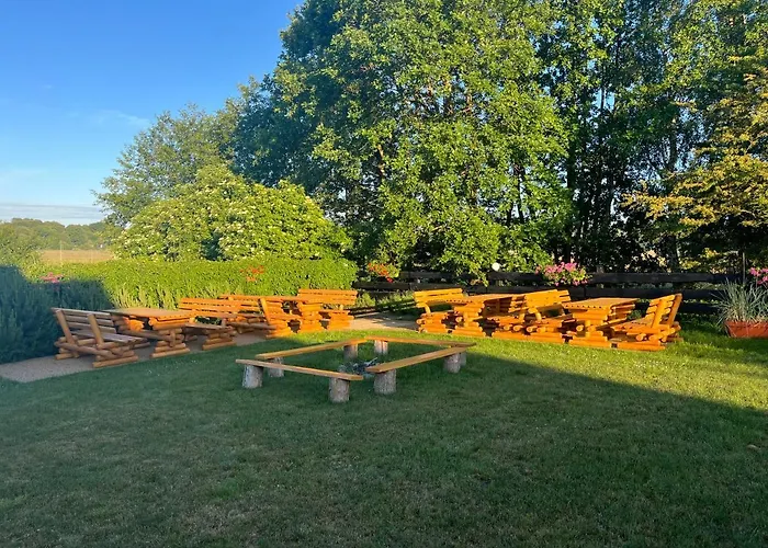 Sloneczne Deby Debina (Ustka)