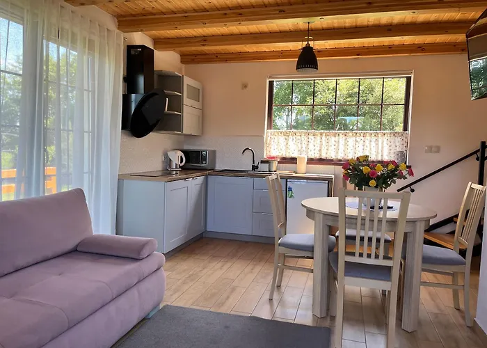 Sloneczne Deby * Debina (Ustka)